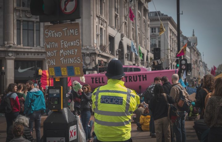 Sugar Dating Safety: A Discreet Woman’s Guide to Staying Protected in the UK